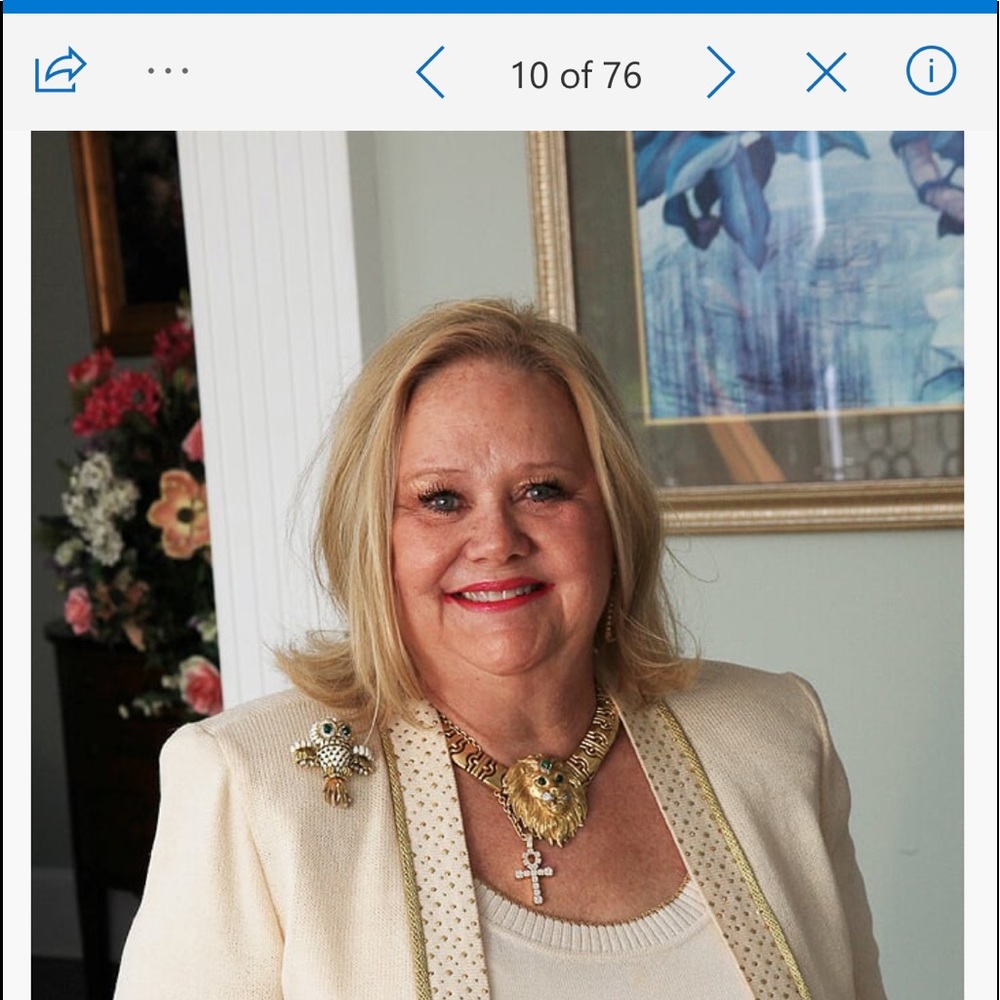 Meet your Posher, Lynnette